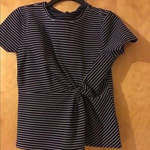 Women’s knotted top